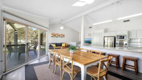 Watermark #17 Pool In Complex Accom Holidays, Terrigal